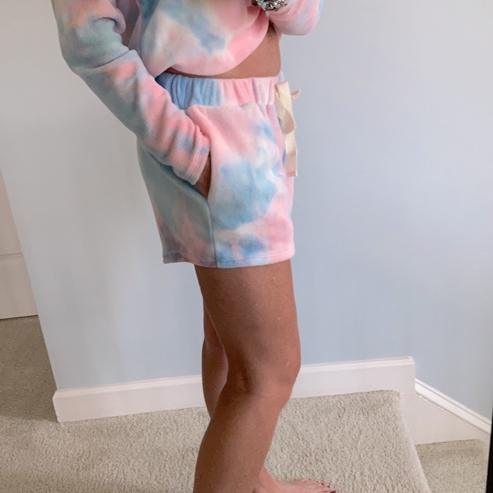 Cotton Candy Dreams Fleece 2 Piece Lounge Set - Picture 7 of 9